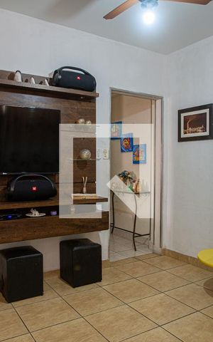 Apartamento para alugar com 77m², 2 quartos e sem vaga Apartamento para alugar com 77m², 2 quartos e sem vagaSala