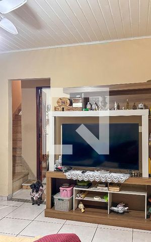 Casa à venda com 190m², 2 quartos e 1 vaga Casa à venda com 190m², 2 quartos e 1 vagaSala