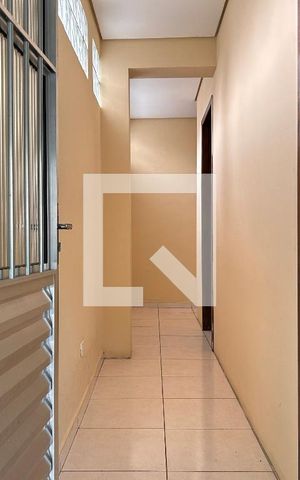 Casa à venda com 190m², 2 quartos e 1 vagaCorredor