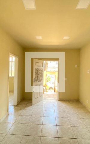 Casa à venda com 85m², 3 quartos e 1 vagaSala 
