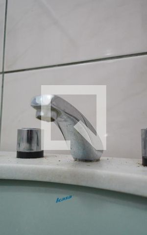 Apartamento para alugar com 87m², 2 quartos e sem vagaBanheiro Corredor - Torneira