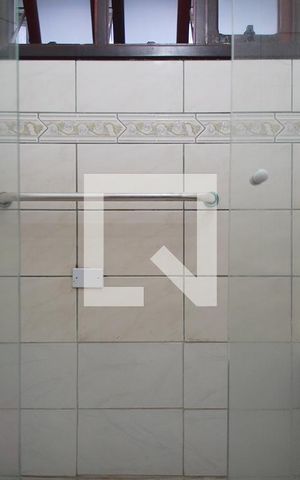Apartamento para alugar com 87m², 2 quartos e sem vagaBanheiro Corredor