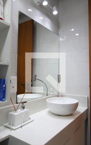 Apartamento à venda com 48m², 2 quartos e 2 vagasBanheiro Social