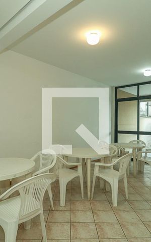 Apartamento à venda com 266m², 4 quartos e 2 vagas Apartamento à venda com 266m², 4 quartos e 2 vagasÁrea comum - Salão de festas