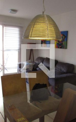 Apartamento à venda com 69m², 3 quartos e 1 vagaSala