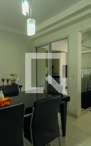 Apartamento à venda com 234m², 3 quartos e 4 vagas Apartamento à venda com 234m², 3 quartos e 4 vagasSala de Jantar