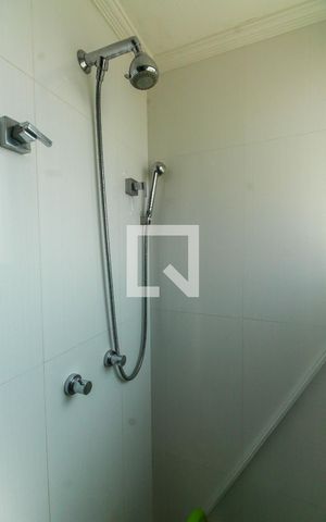 Apartamento à venda com 234m², 3 quartos e 4 vagas Apartamento à venda com 234m², 3 quartos e 4 vagasBanheiro da Suíte 3