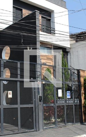Apartamento para alugar com 74m², 2 quartos e 1 vagaFachada 
