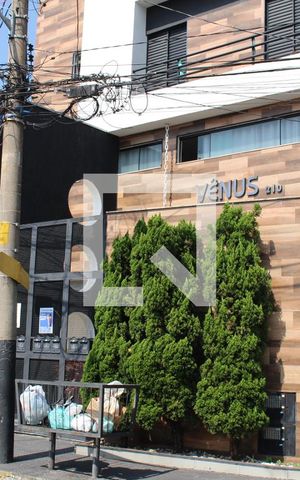 Apartamento para alugar com 74m², 2 quartos e 1 vagaFachada 