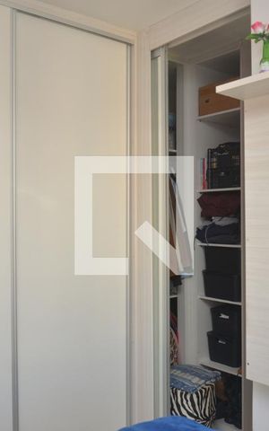 Apartamento à venda com 220m², 4 quartos e 2 vagasQuarto