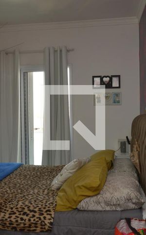 Apartamento à venda com 220m², 4 quartos e 2 vagasQuarto