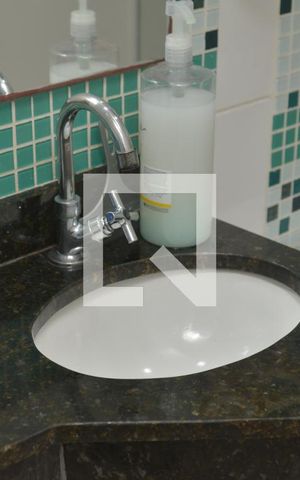 Apartamento à venda com 220m², 4 quartos e 2 vagasBanheiro