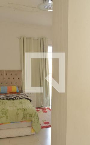Apartamento à venda com 220m², 4 quartos e 2 vagasQuarto