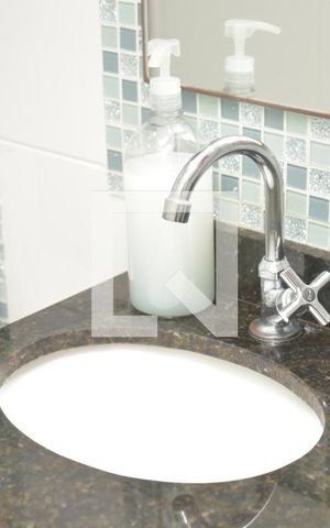 Apartamento à venda com 220m², 4 quartos e 2 vagasCozinha 