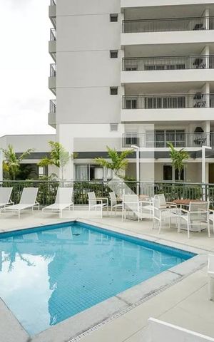 Apartamento à venda com 110m², 3 quartos e 2 vagas Apartamento à venda com 110m², 3 quartos e 2 vagasPiscina infantil