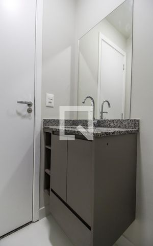 Apartamento para alugar com 66m², 2 quartos e 2 vagasBanheiro da Suíte 1