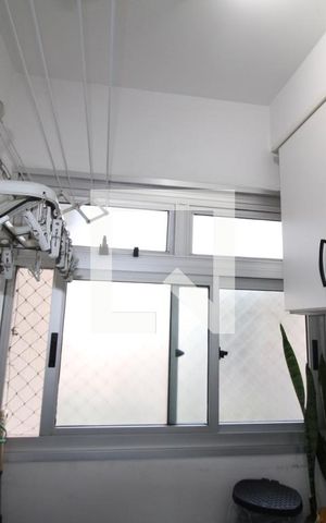 Apartamento à venda com 50m², 2 quartos e 1 vagaÁrea de Serviço