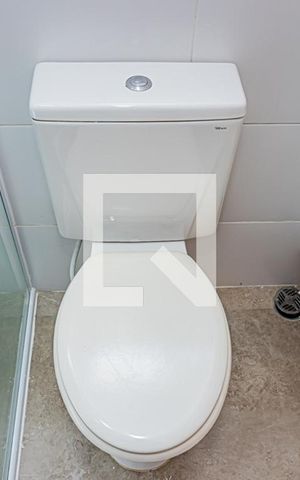 Casa para alugar com 136m², 3 quartos e 2 vagas Casa para alugar com 136m², 3 quartos e 2 vagasBanheiro suite