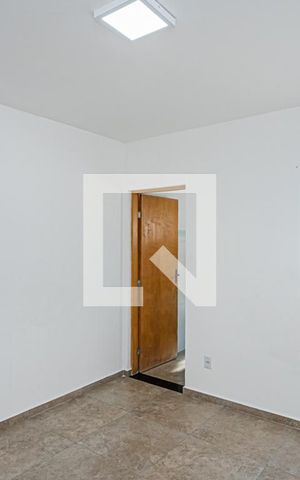 Casa para alugar com 136m², 3 quartos e 2 vagas Casa para alugar com 136m², 3 quartos e 2 vagasSuite