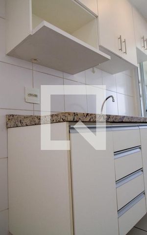 Apartamento à venda com 75m², 2 quartos e 2 vagas Apartamento à venda com 75m², 2 quartos e 2 vagasCozinha