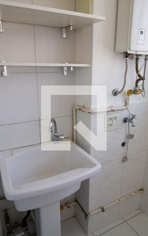 Apartamento à venda com 75m², 2 quartos e 2 vagas Apartamento à venda com 75m², 2 quartos e 2 vagasÁrea de Serviço