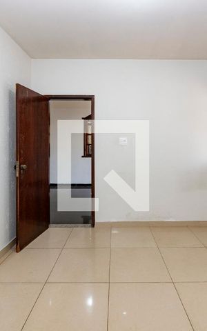 Casa para alugar com 223m², 3 quartos e 3 vagas Casa para alugar com 223m², 3 quartos e 3 vagasQuarto 2