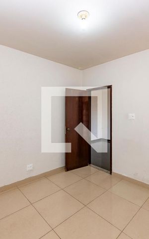 Casa para alugar com 223m², 3 quartos e 3 vagas Casa para alugar com 223m², 3 quartos e 3 vagasQuarto 2