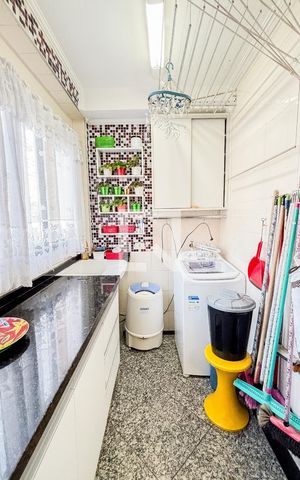 Apartamento à venda com 126m², 4 quartos e 2 vagas Apartamento à venda com 126m², 4 quartos e 2 vagasÁrea de Serviço
