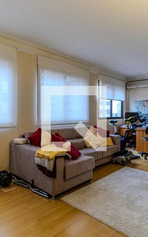 Apartamento à venda com 323m², 4 quartos e 3 vagasQuarto 4