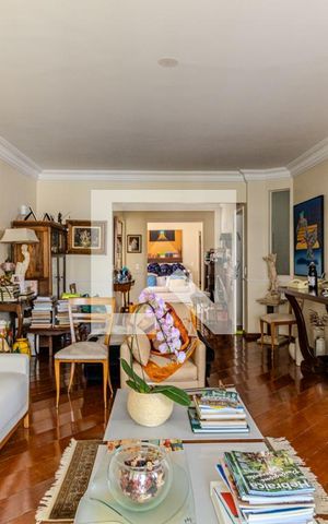 Apartamento à venda com 323m², 4 quartos e 3 vagasSala