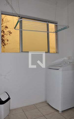 Apartamento à venda com 60m², 2 quartos e 1 vaga Apartamento à venda com 60m², 2 quartos e 1 vagaLavanderia