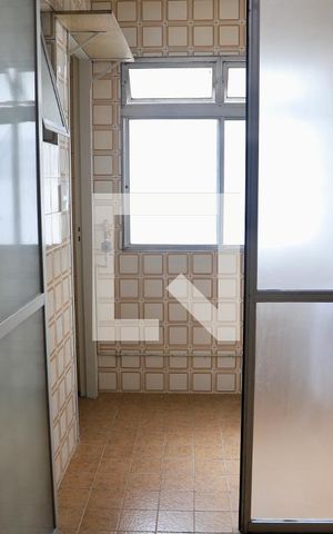 Apartamento à venda com 60m², 2 quartos e 1 vaga Apartamento à venda com 60m², 2 quartos e 1 vagaÁrea de Serviço