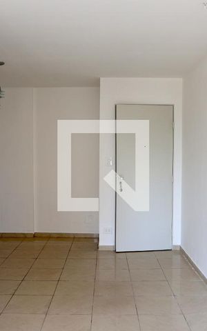 Apartamento à venda com 60m², 2 quartos e 1 vaga Apartamento à venda com 60m², 2 quartos e 1 vagaSala