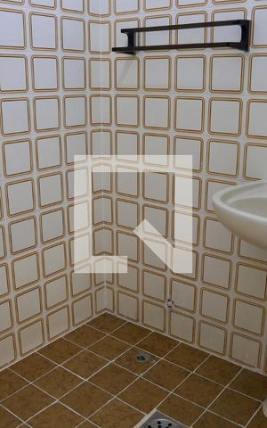 Apartamento à venda com 60m², 2 quartos e 1 vaga Apartamento à venda com 60m², 2 quartos e 1 vagaBanheiro