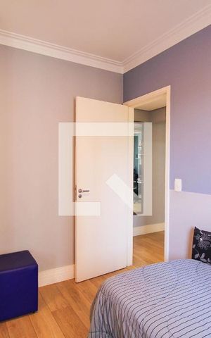 Apartamento à venda com 97m², 3 quartos e 2 vagas Apartamento à venda com 97m², 3 quartos e 2 vagasQuarto 2