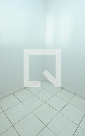 Casa à venda com 300m², 4 quartos e 7 vagasQuarto de Serviço