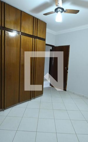 Casa à venda com 300m², 4 quartos e 7 vagasQuarto 2