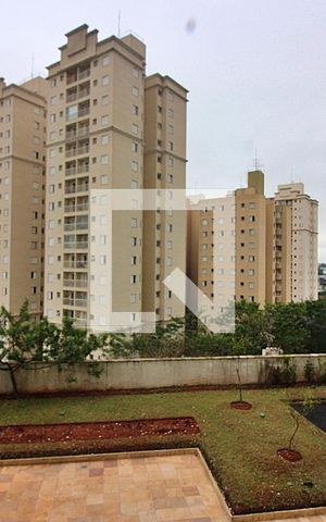 Apartamento à venda com 107m², 3 quartos e 2 vagasQuarto 2 Vista