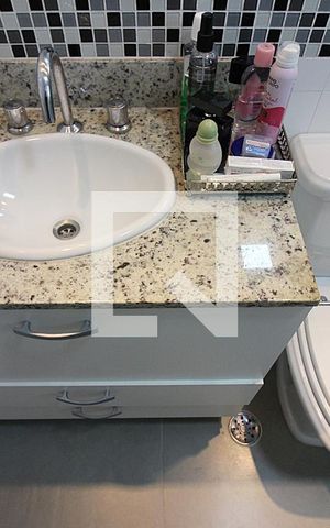 Apartamento à venda com 107m², 3 quartos e 2 vagasQuarto 1 - Suíte Banheiro