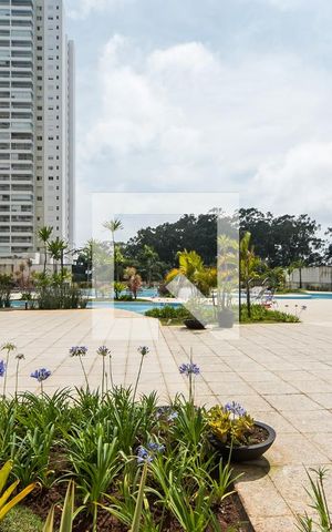 Apartamento à venda com 107m², 3 quartos e 2 vagas Apartamento à venda com 107m², 3 quartos e 2 vagasÁrea comum - Piscina