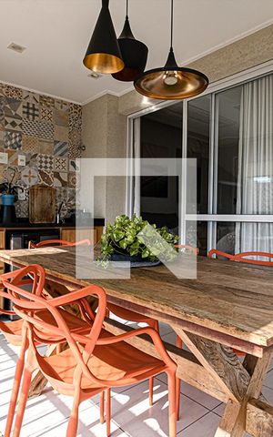Apartamento à venda com 84m², 3 quartos e 2 vagassacada