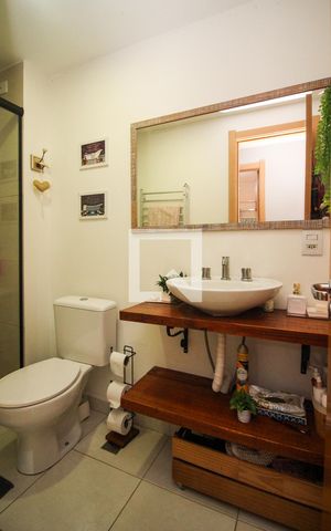 Apartamento à venda com 62m², 2 quartos e 1 vaga Apartamento à venda com 62m², 2 quartos e 1 vagaBanheiro Social