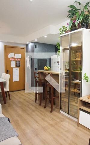 Apartamento à venda com 62m², 2 quartos e 1 vaga Apartamento à venda com 62m², 2 quartos e 1 vagaSala