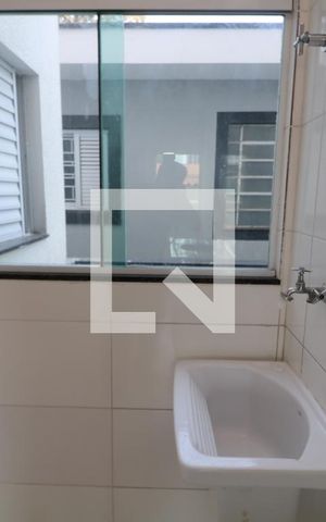 Apartamento à venda com 37m², 2 quartos e sem vagaÁrea de Serviço