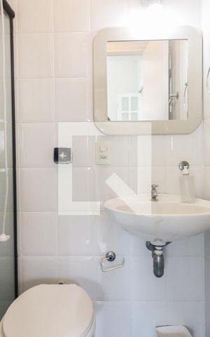 Apartamento à venda com 117m², 4 quartos e 4 vagas Apartamento à venda com 117m², 4 quartos e 4 vagasÁrea de Serviço - Banheiro de Serviço