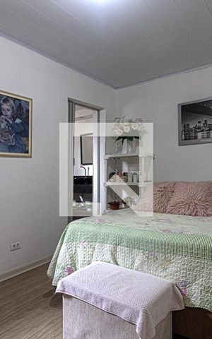 Casa à venda com 200m², 5 quartos e 2 vagasSuíte 3
