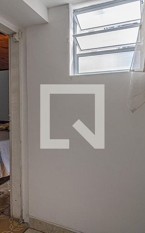 Casa à venda com 200m², 5 quartos e 2 vagasbanheiro na suíte4