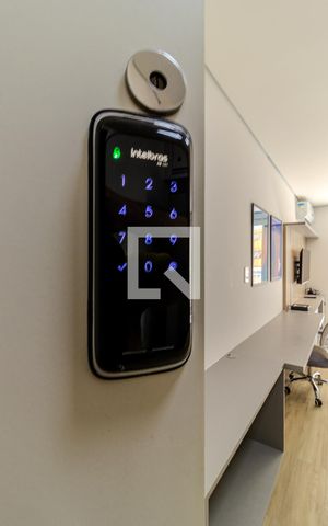 Studio para alugar com 28m², 1 quarto e sem vagaFechadura Eletrônica