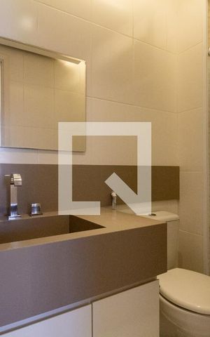 Apartamento à venda com 70m², 2 quartos e 1 vaga Apartamento à venda com 70m², 2 quartos e 1 vagaBanheiro da Suíte