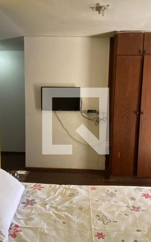 Apartamento à venda com 250m², 4 quartos e 2 vagasSuíte 1